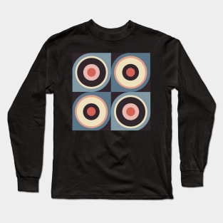 Circles in an abstract pattern, retro style Long Sleeve T-Shirt